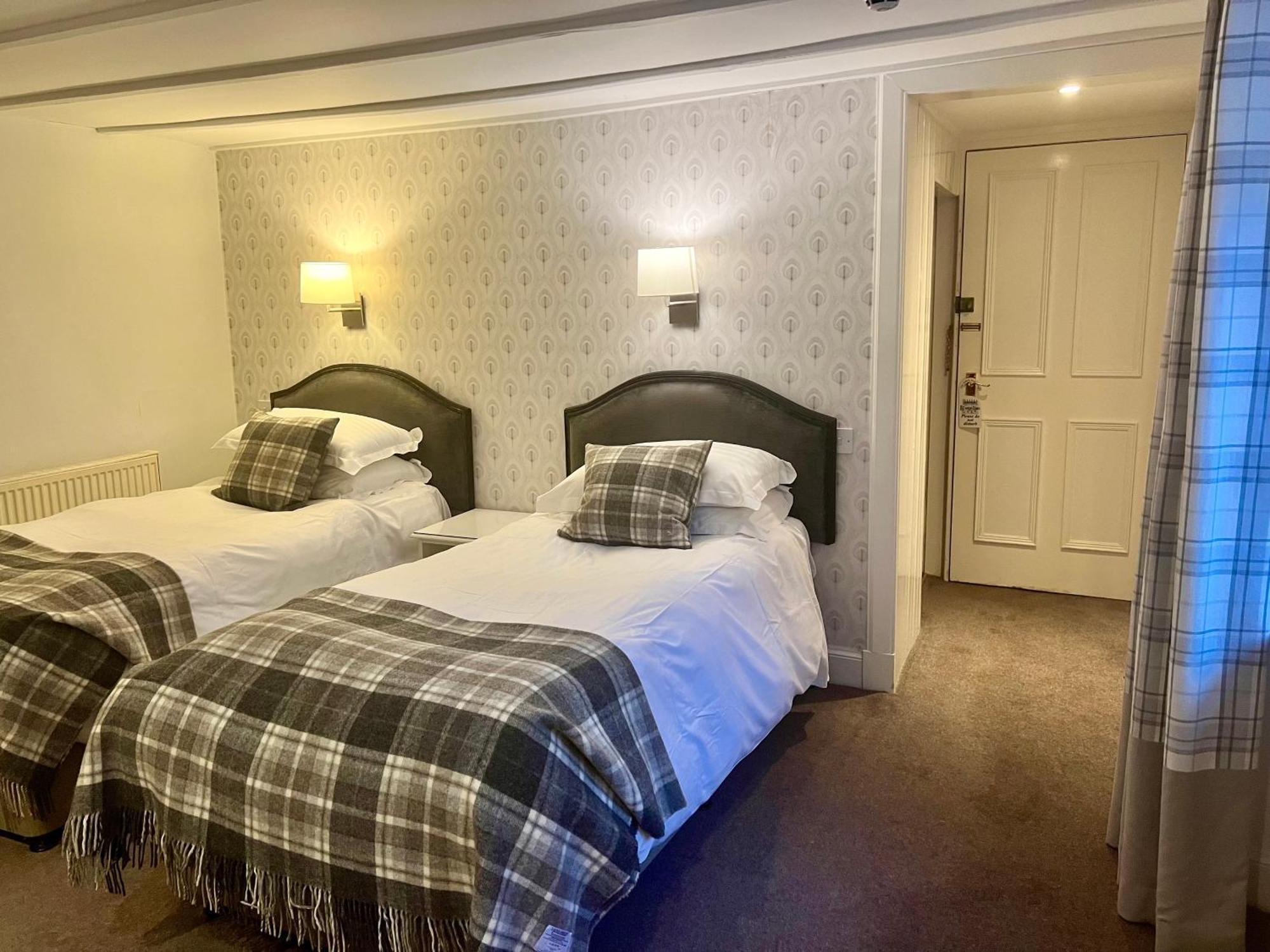 Selkirk Arms Hotel Kirkcudbright Eksteriør bilde